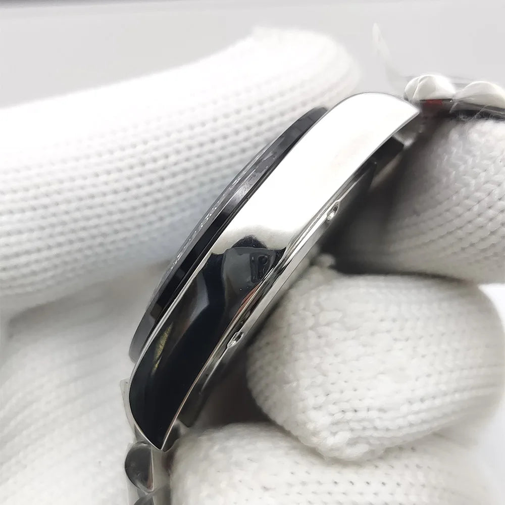 Men's watch new design vintage quartz waterproof sapphire - Watches & Accessories